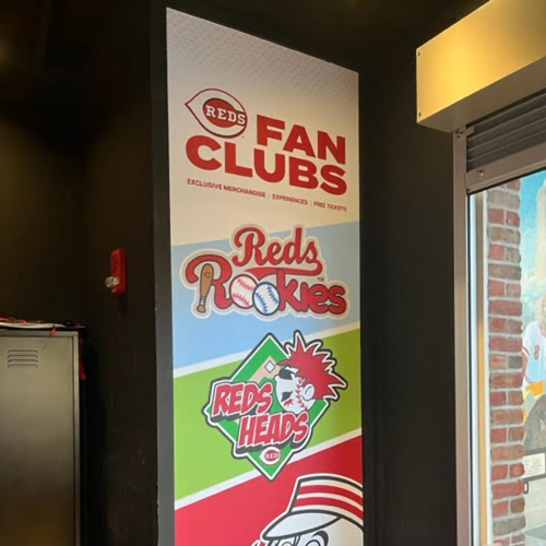 Vinyl Lettering & Graphics